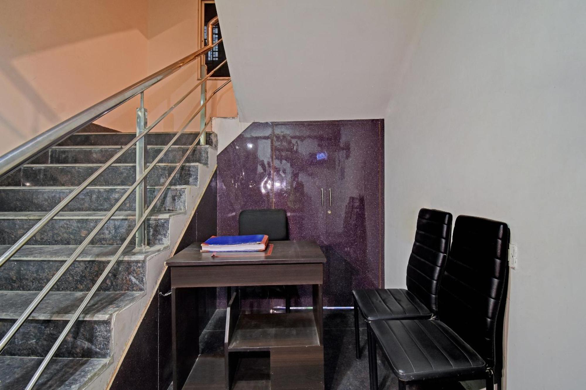 Hotel O Newtown Galaxy Panchuria Exterior photo